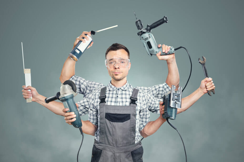 Hausmeister (m/w/d) für Grünanlagenpflege auf Minijobbasis gesucht! - Symbolbild